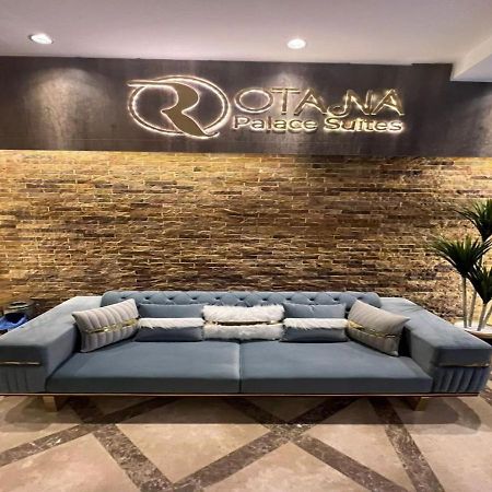 Rotana Palace Suites Kairó Kültér fotó