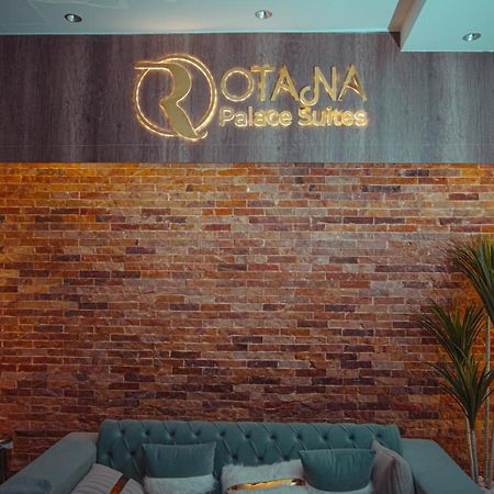 Rotana Palace Suites Kairó Kültér fotó