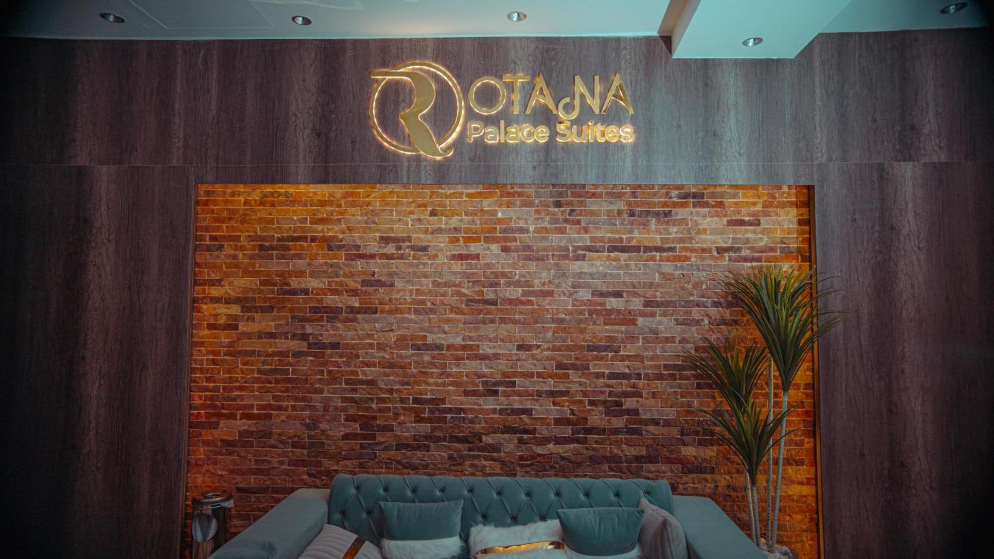Rotana Palace Suites Kairó Kültér fotó